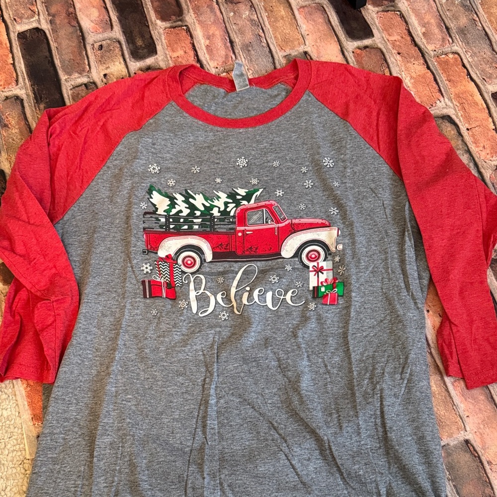 Christmas Red truck Raglan Shirt Size L